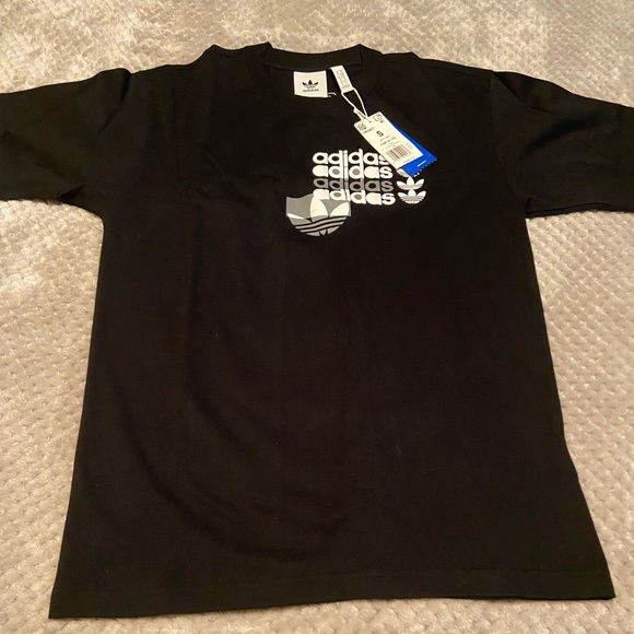 Adidas Forum Tee (M) size Small - Picture 4 of 5